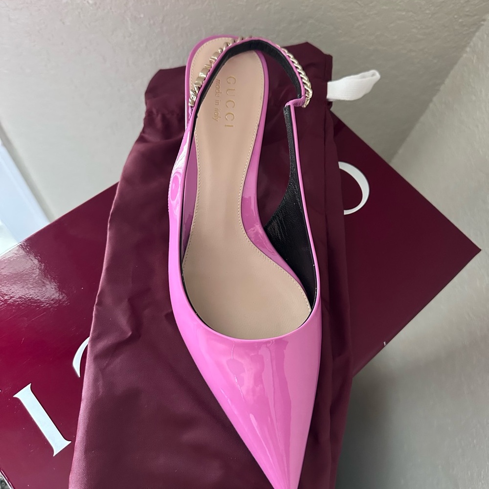 Gucci Pink Patent Leather Slingback Heels - Picture 2 of 4